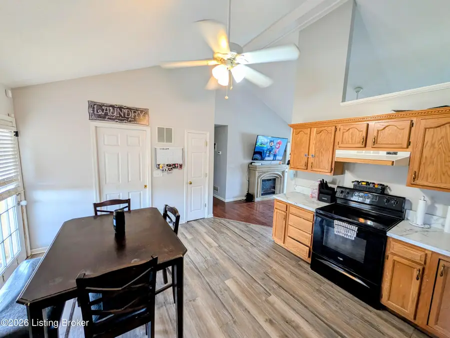 352 River Trace, Shepherdsville, KY 40165 - #3
