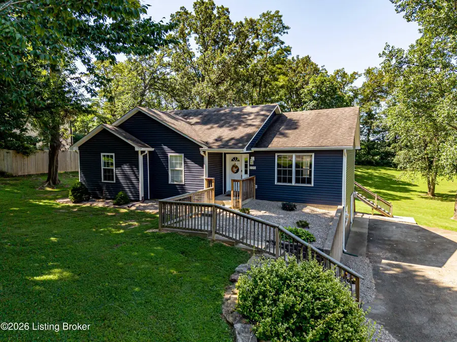 235 Fireside Dr, Brandenburg, KY 40108 - #3