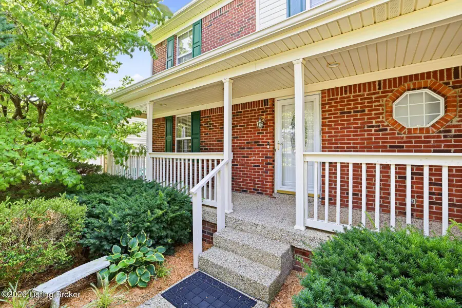 7022 Black Walnut Cir, Louisville, KY 40229 - #3