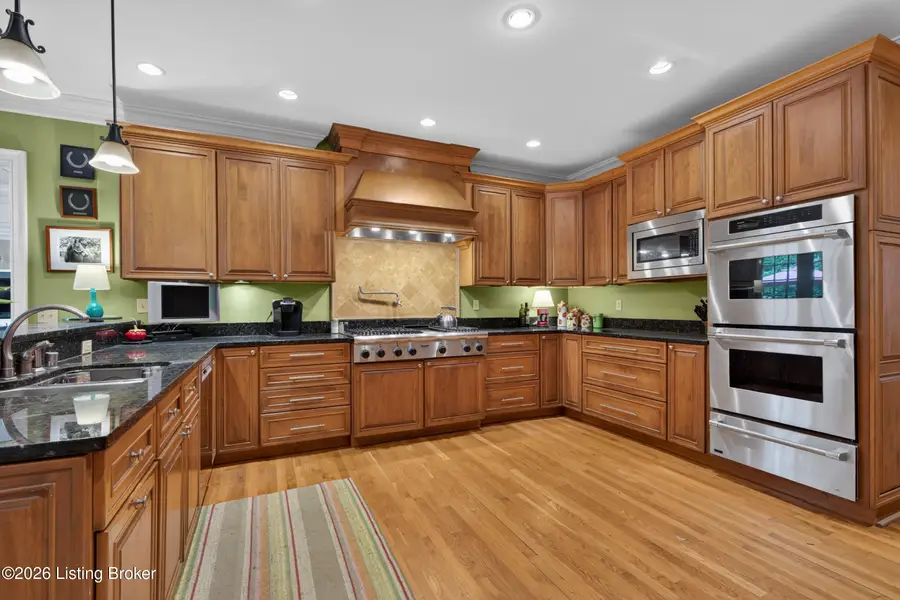 1633 Ashwood Rd, Lexington, KY 40502 - #3