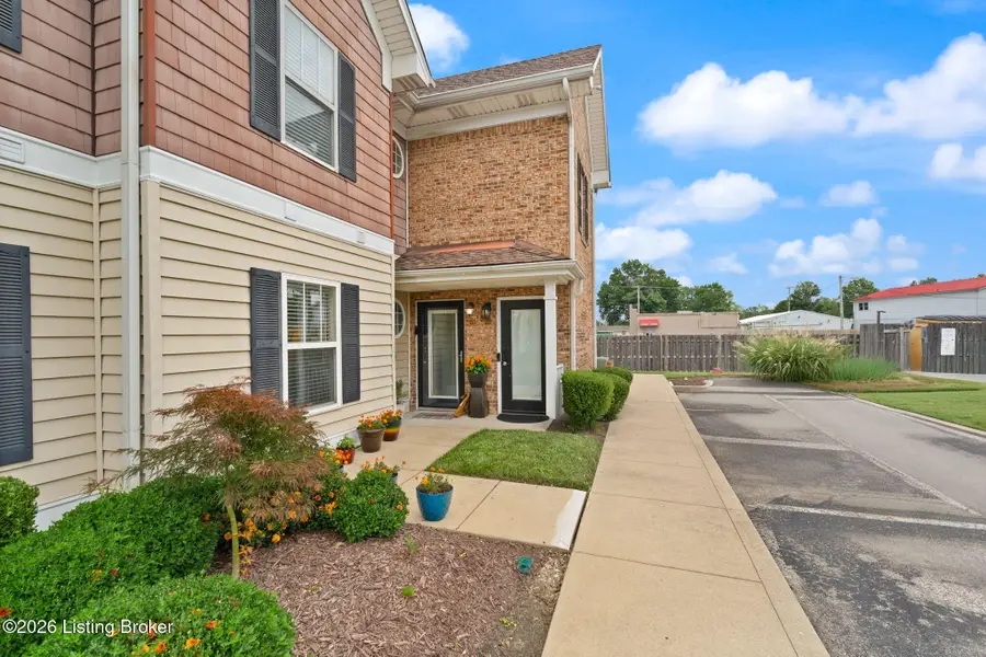 6516 Brook Bend Way #233, Louisville, KY 40229 - #2