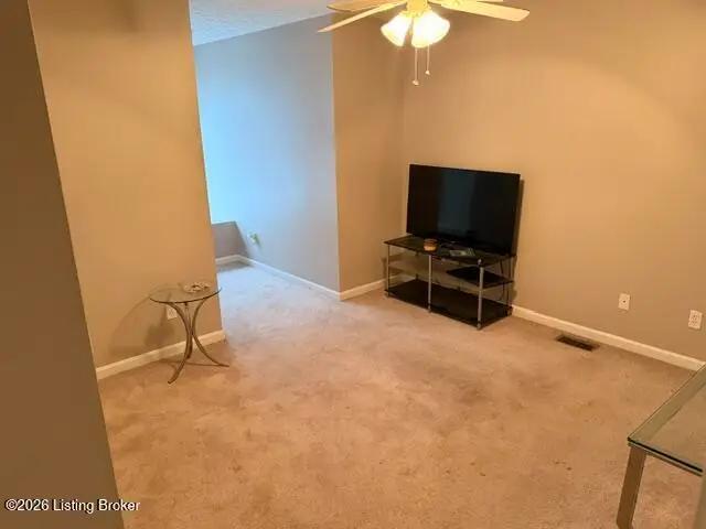 130 Twin Lakes Dr #A, Vine Grove, KY 40175 - #3