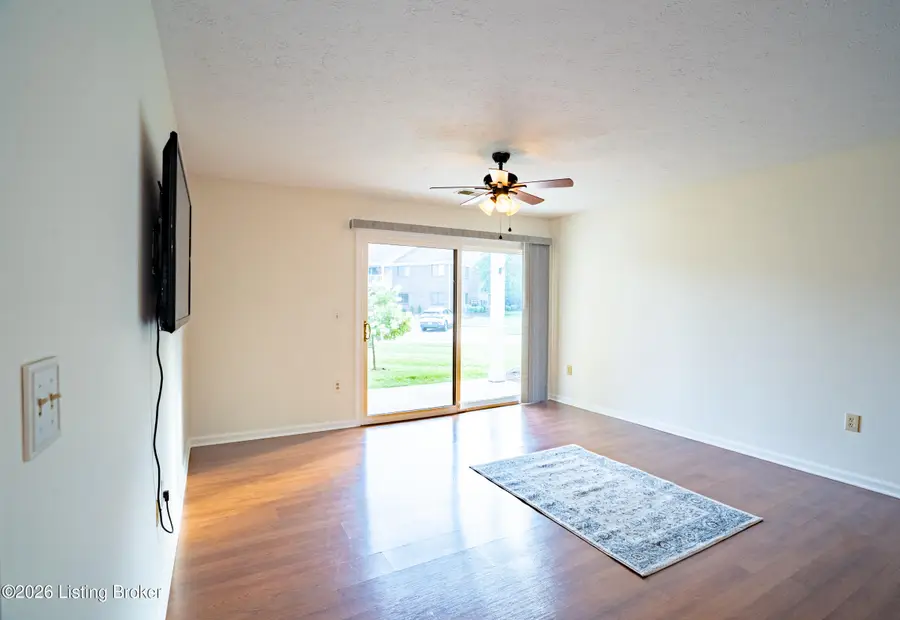 321 Piatt Pl #104, Louisville, KY 40223 - #3