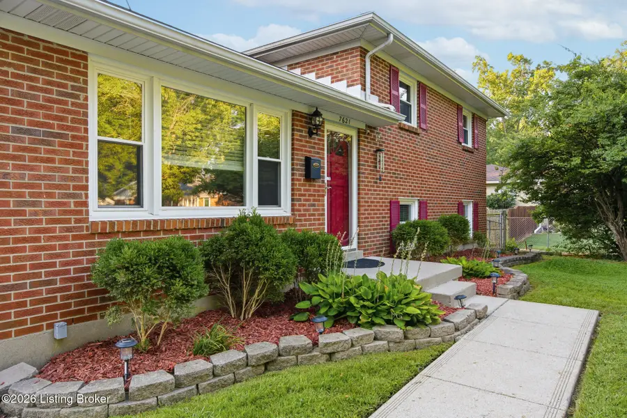 7621 Greenfield Ave, Louisville, KY 40214 - #3
