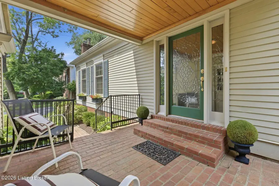 5208 Indian Woods Ct, Louisville, KY 40207 - #3