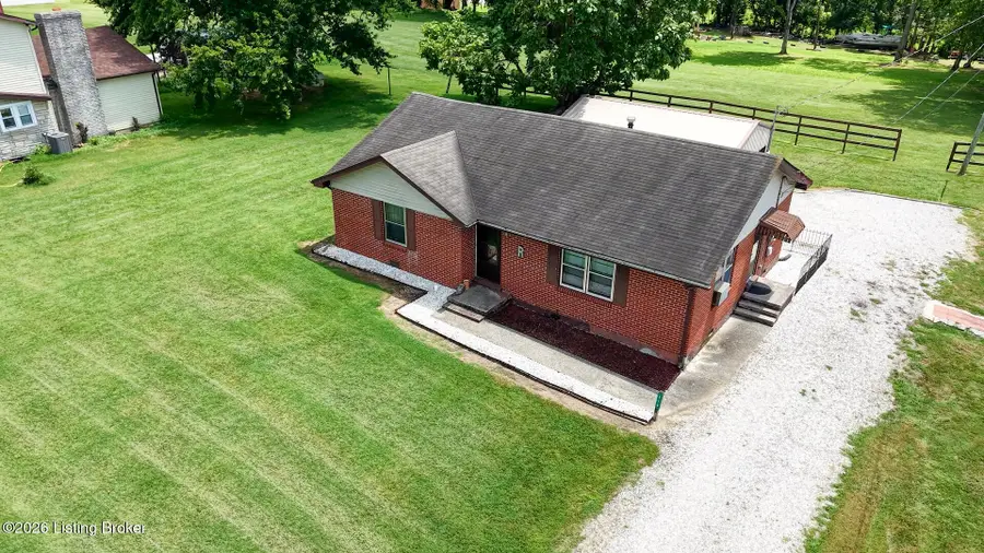110 Tanner Rd, Hodgenville, KY 42748 - #2