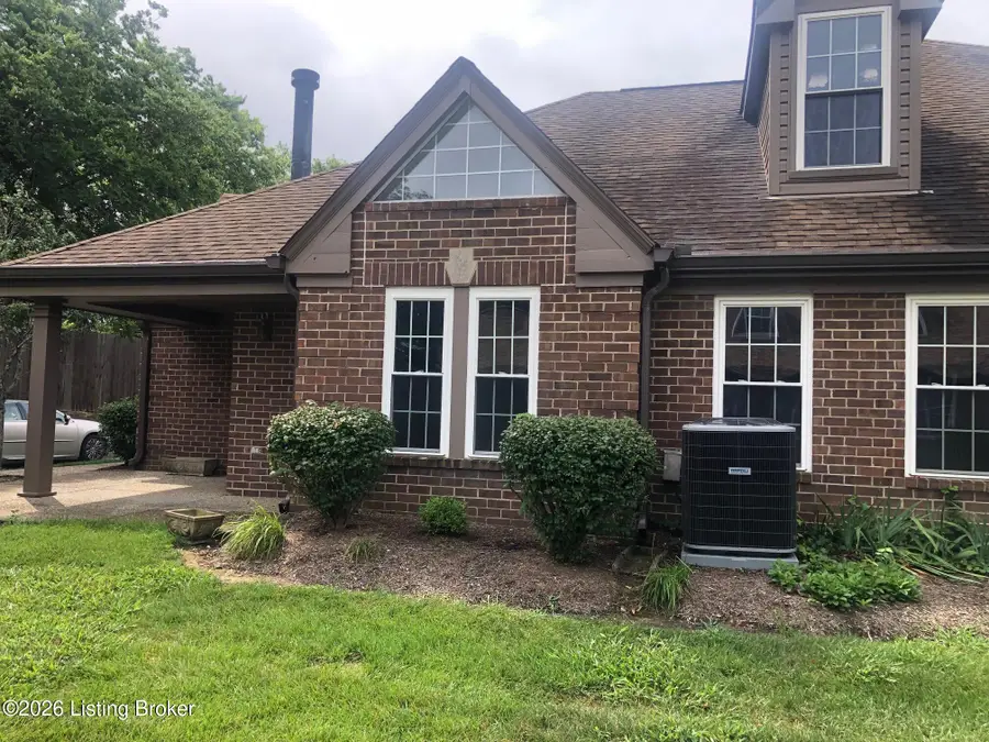 103 Eastbridge Ct #103, Louisville, KY 40223 - #2