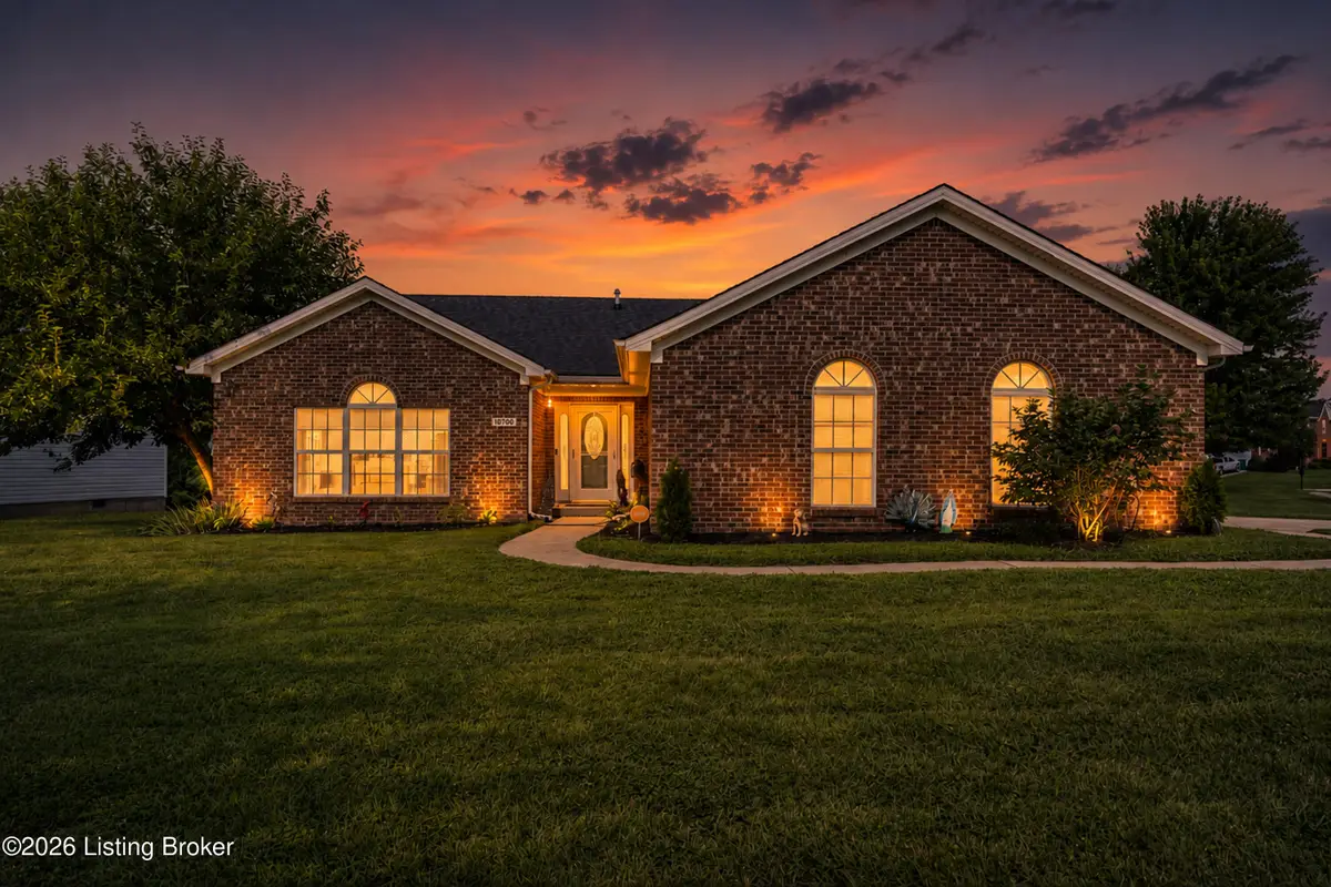 10700 Black Walnut Blvd, Louisville, KY 40229 - #1