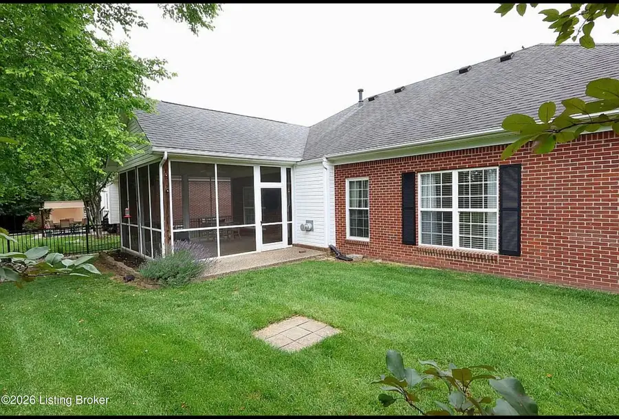 1403 Wellington Club Ct, Louisville, KY 40245 - #2