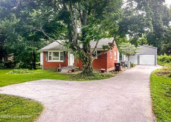 7804 Vaughn Mill Rd, Louisville, KY 40228