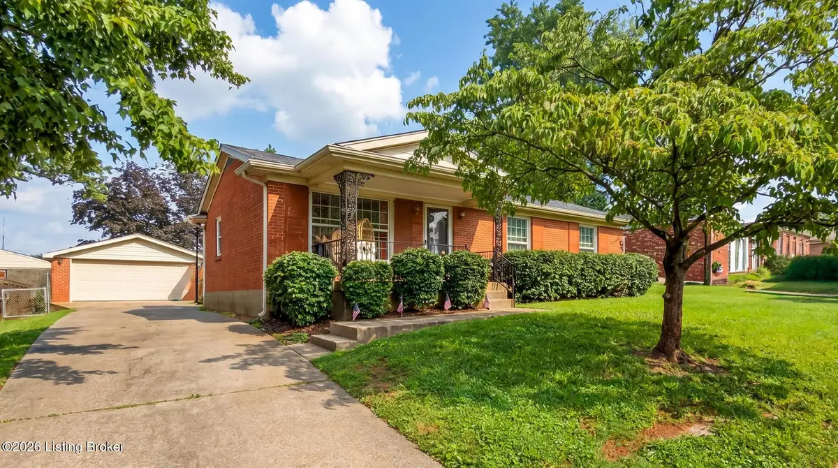 2306 Allegheny Dr, Jeffersontown, KY 40299 - #1