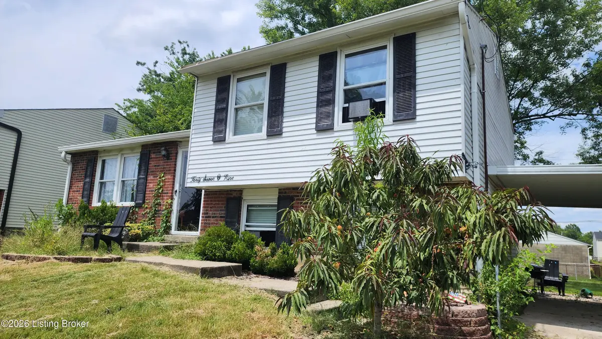 4709 Aledo Ct, Louisville, KY 40229 - #1