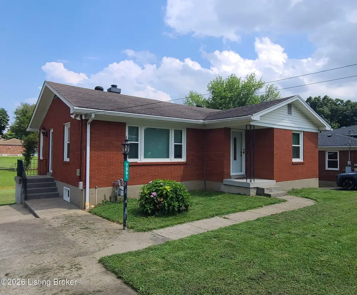 7001 Monty Ln, Louisville, KY 40291 - #1