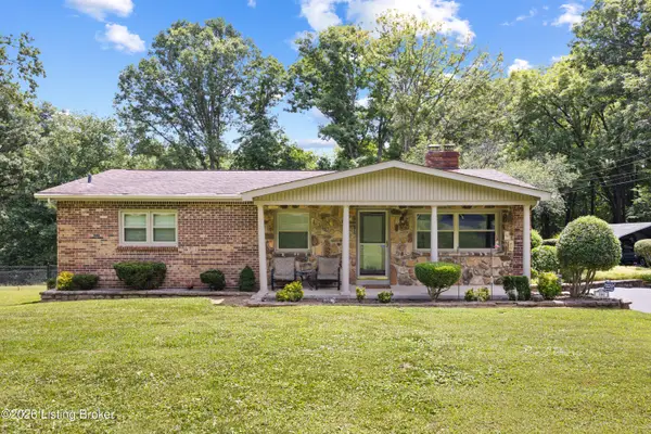 1193 Castlerock Dr, Shepherdsville, KY 40165
