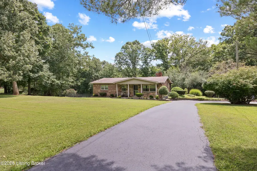 1193 Castlerock Dr, Shepherdsville, KY 40165 - #3