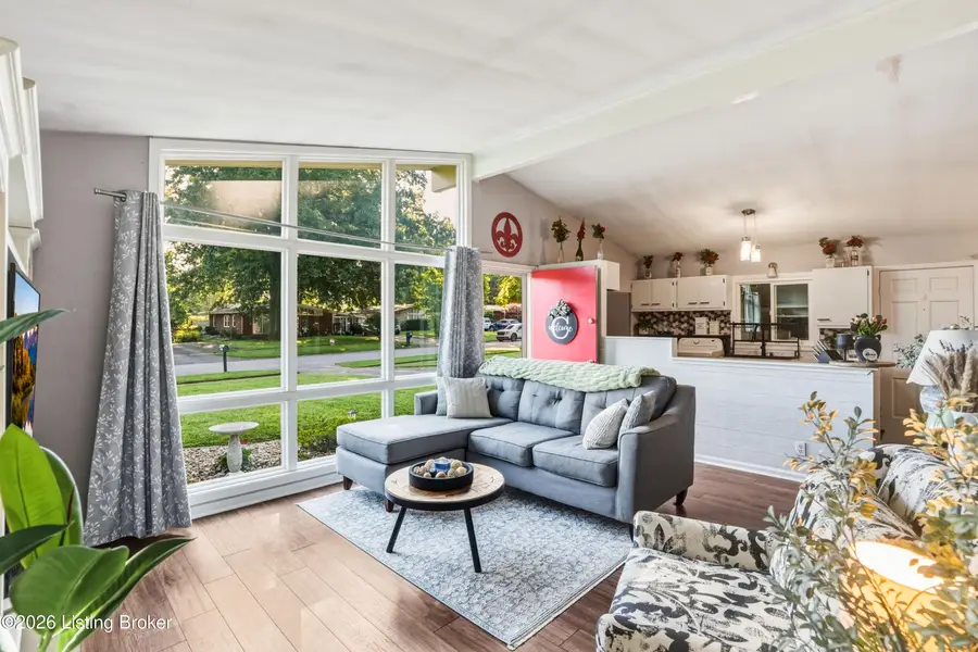 1822 Wickham Way, Louisville, KY 40223 - #3