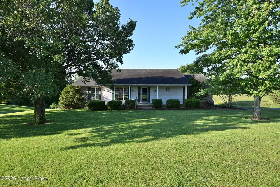 290 Hochstrasser Rd, Elk Creek, KY 40071 - #3
