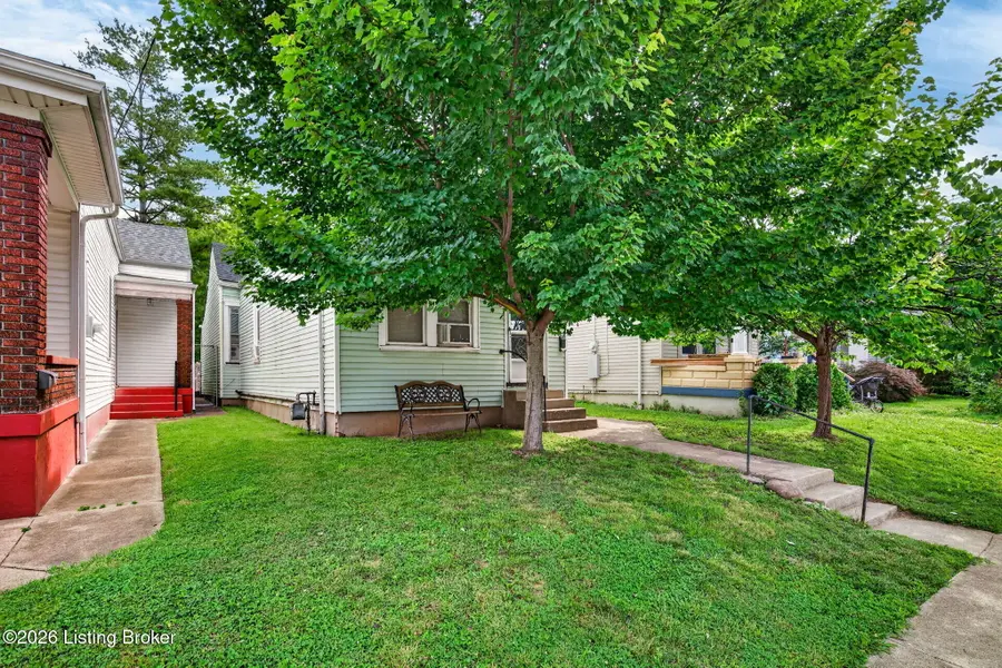 915 Ash St, Louisville, KY 40217 - #3