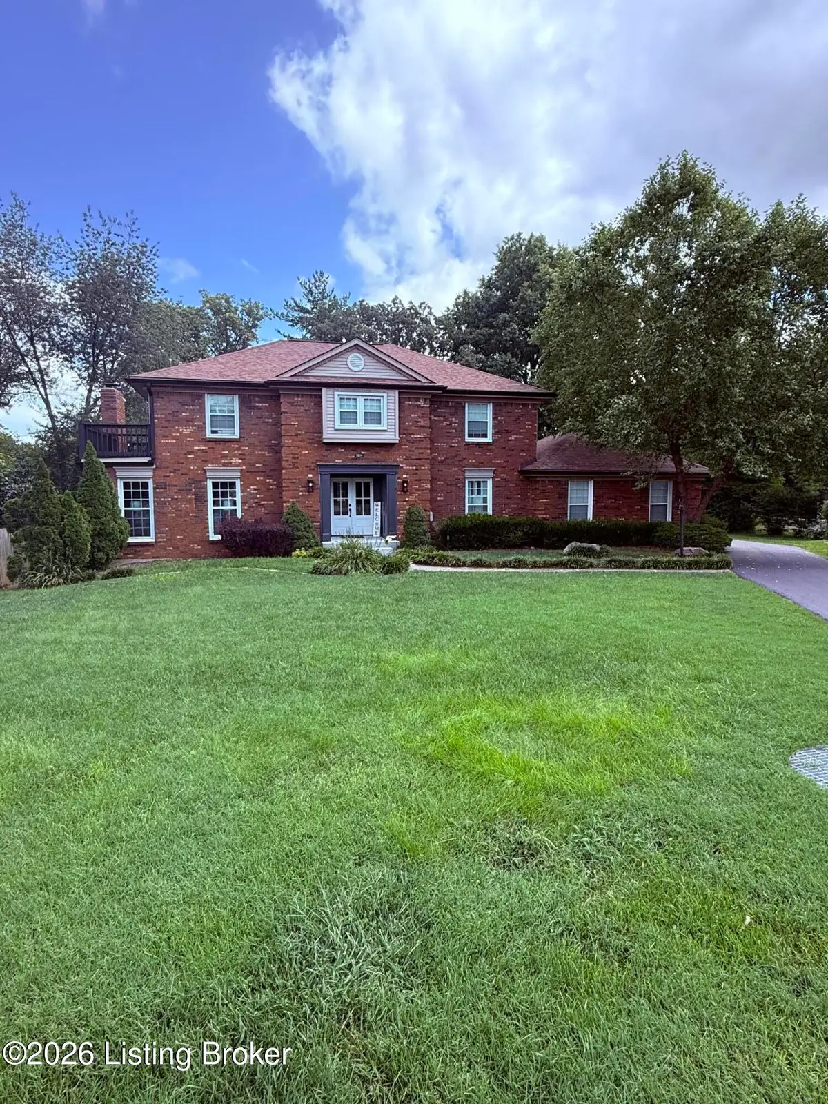 7216 Shefford Ln, Louisville, KY 40242 - #1
