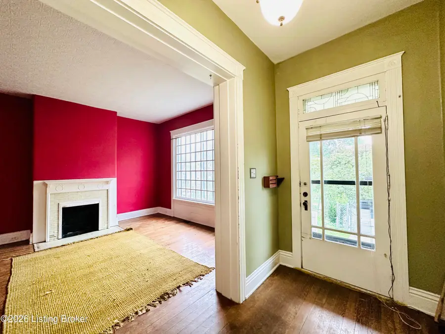 1026 E Breckinridge St, Louisville, KY 40204 - #3