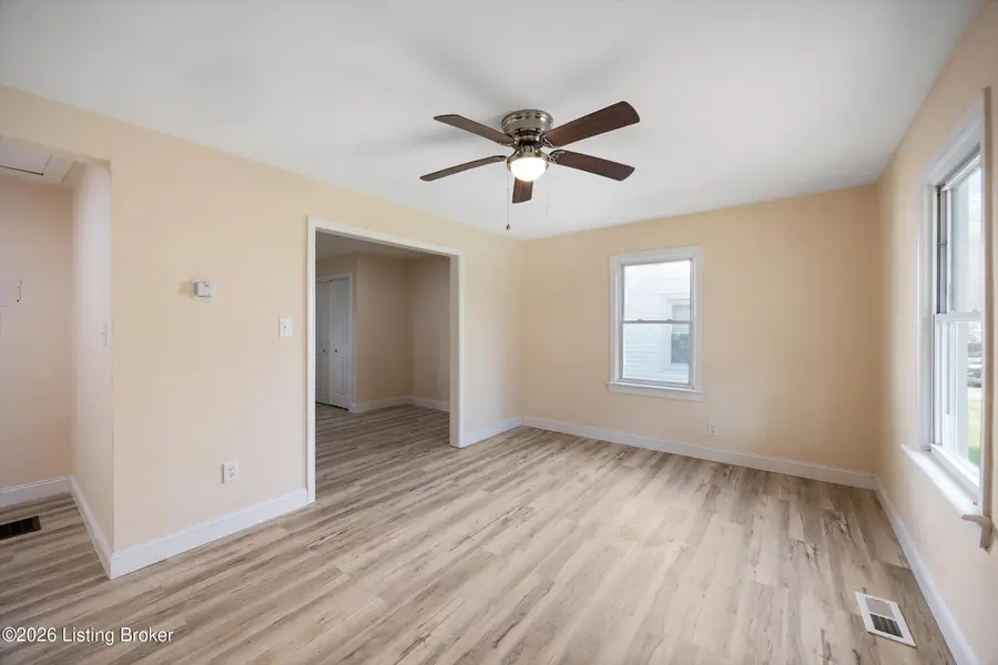 2726 Algonquin Pkwy, Louisville, KY 40210 - #3