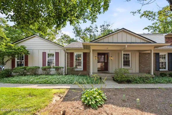 1029 Burning Springs Cir, Louisville, KY 40223