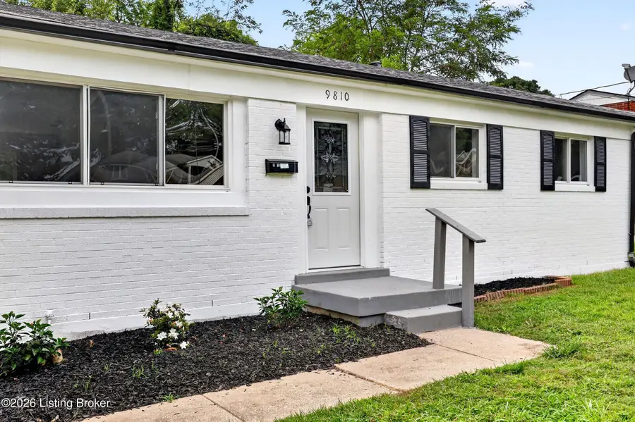 9810 East Ave, Louisville, KY 40272 - #2
