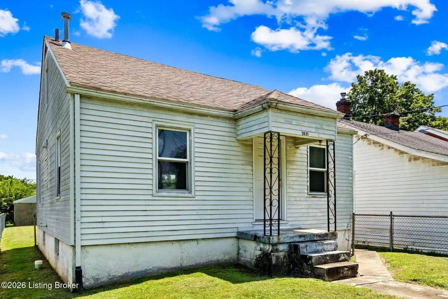 3631 Kahlert Ave, Louisville, KY 40215 - #2