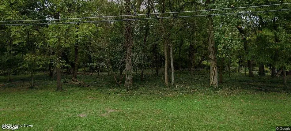 8500 Roland Ave, Lyndon, KY 40222 - #1