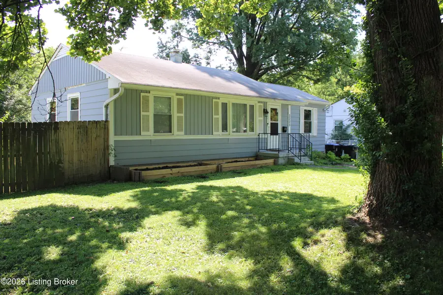 3225 Stratford Ave, Louisville, KY 40218 - #2