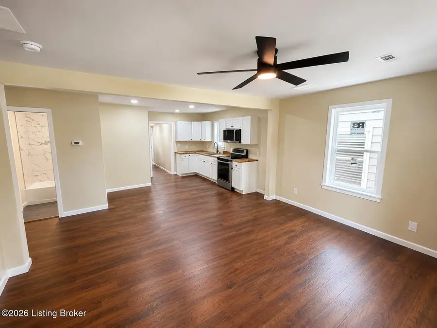 3723 Wheeler Ave, Louisville, KY 40215 - #2