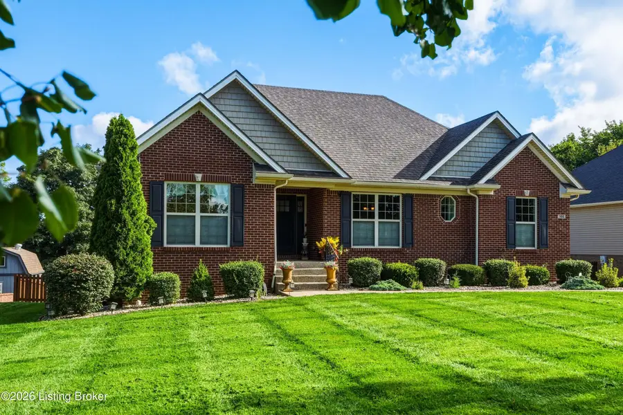 166 Grand Central Dr, Simpsonville, KY 40067 - #2