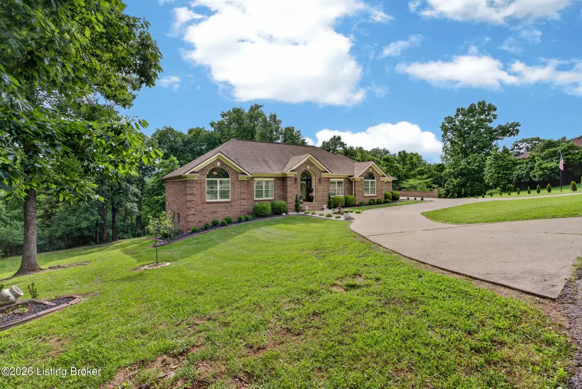 311 Creekwood Dr, Bardstown, KY 40004 - #1