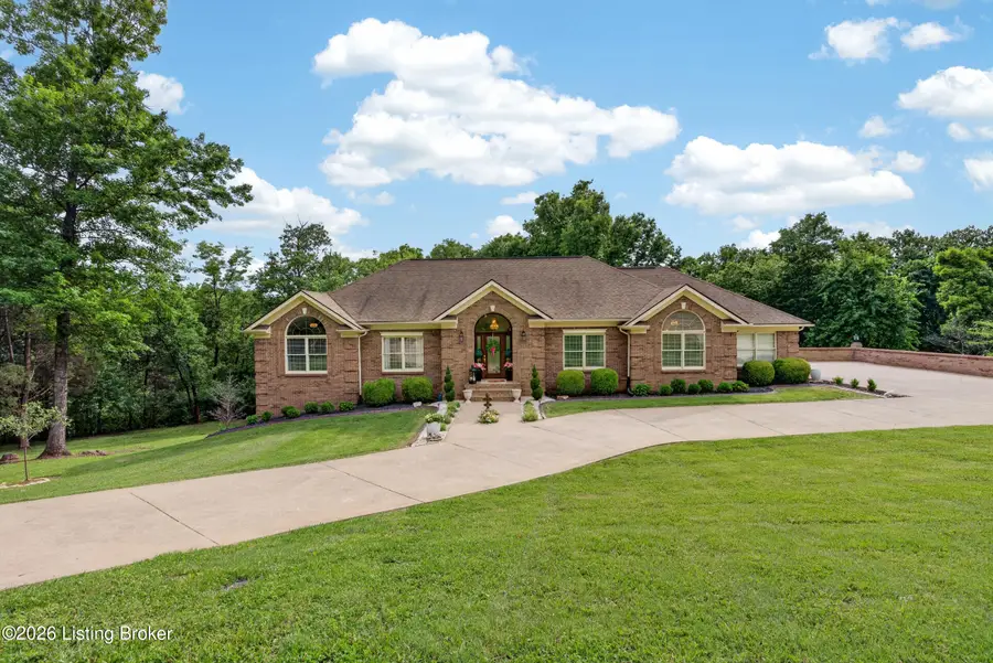 311 Creekwood Dr, Bardstown, KY 40004 - #3