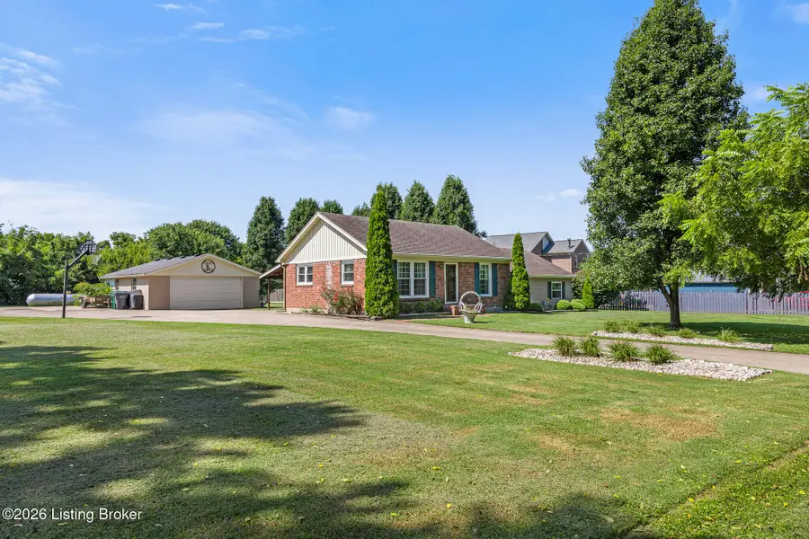 5006 Marjorie Dr, Louisville, KY 40229 - #2