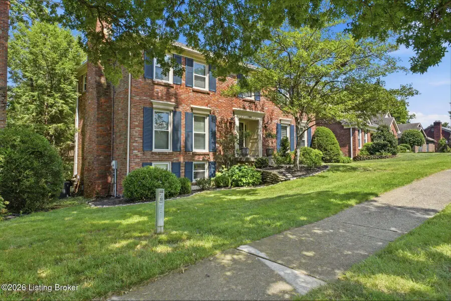 1009 Windsong Way, Louisville, KY 40207 - #2
