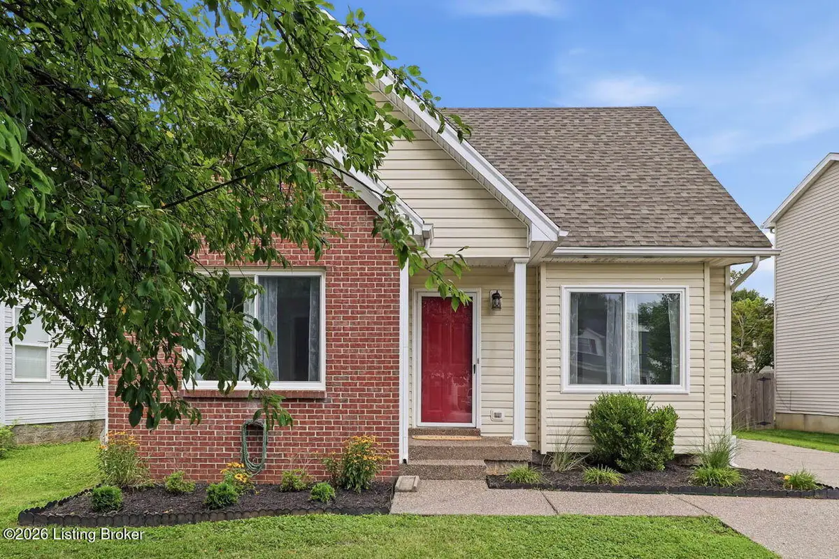 12011 Bay Run Dr, Louisville, KY 40245 - #1