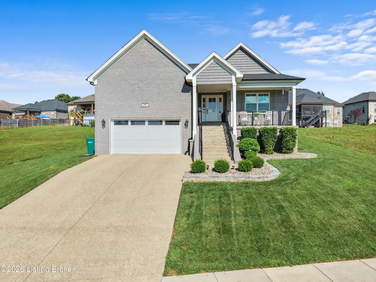 307 Bischoff Way, Shepherdsville, KY 40165 - #1