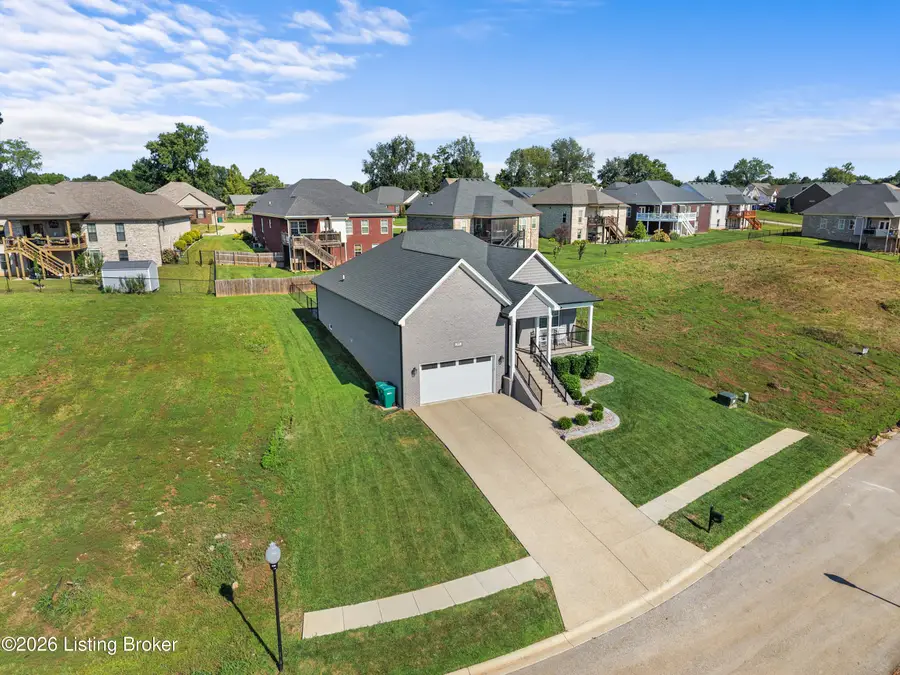 307 Bischoff Way, Shepherdsville, KY 40165 - #3