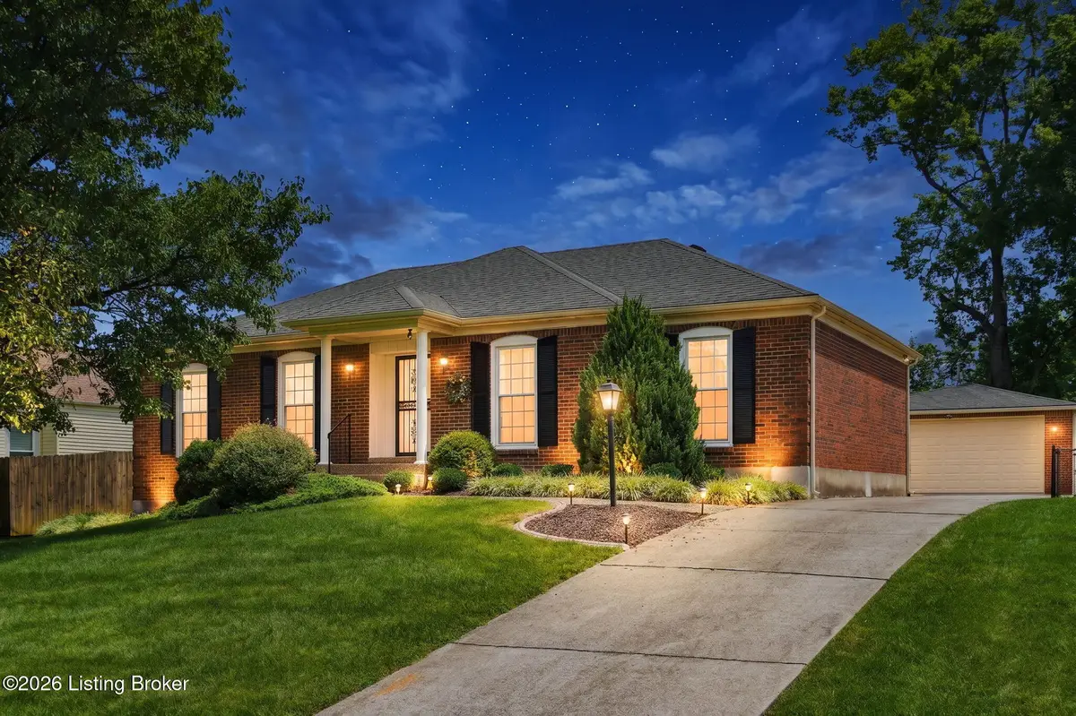 5103 Cool Brook Rd, Louisville, KY 40291 - #1