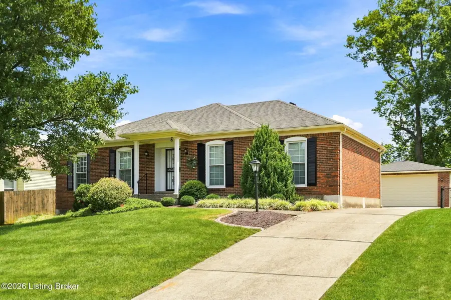 5103 Cool Brook Rd, Louisville, KY 40291 - #2