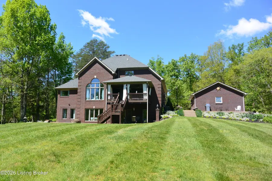 1464 E. Sanders Ln, Mount Washington, KY 40047 - #2