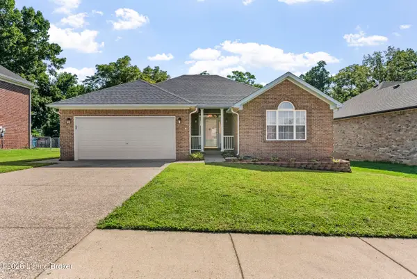 231 River Edge Dr, Shepherdsville, KY 40165