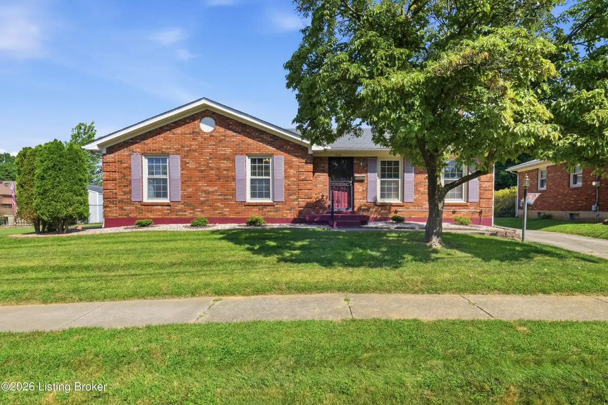 4101 Landside Dr, Louisville, KY 40220 - #1