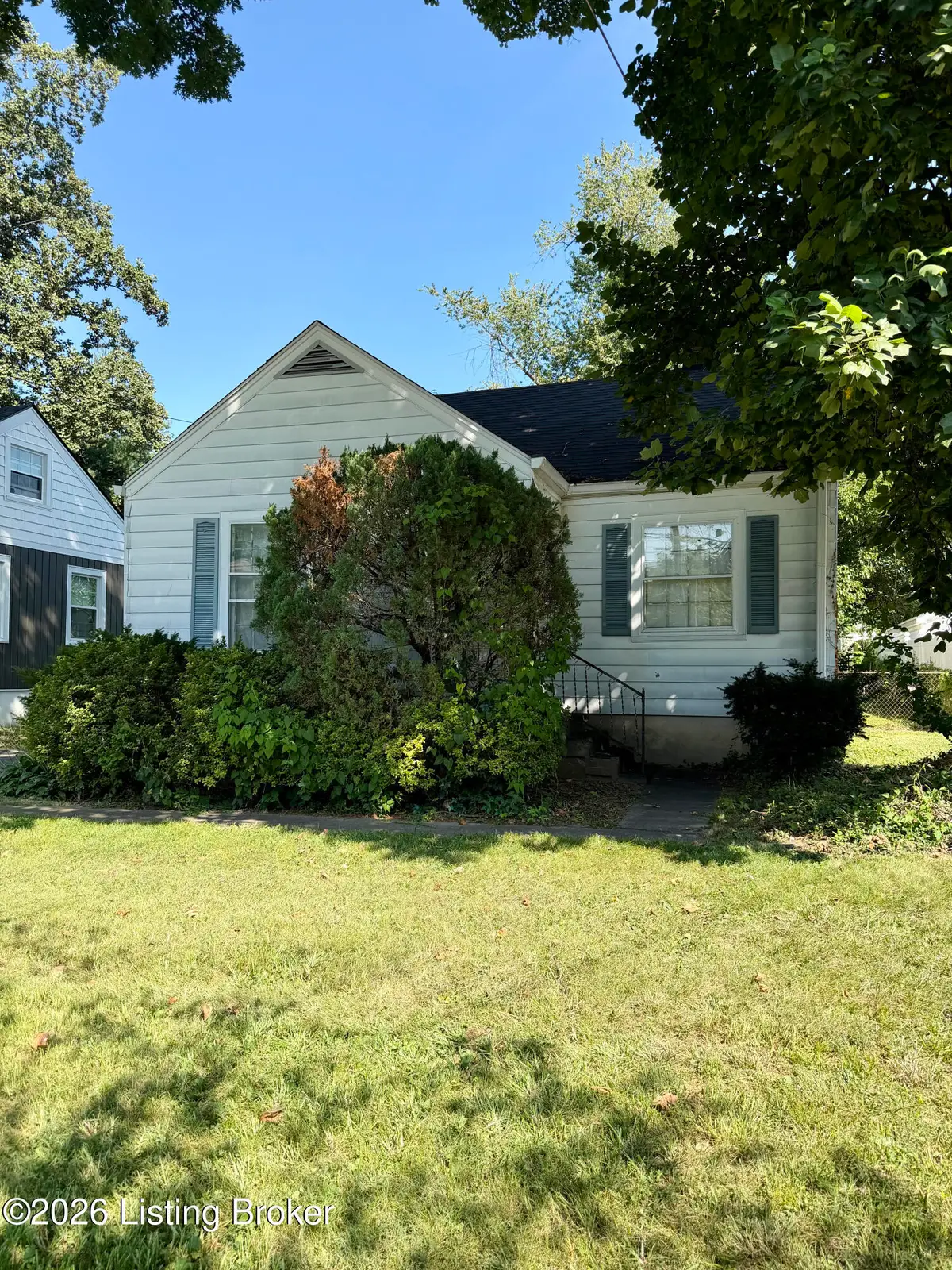 4033 Massie Ave, Louisville, KY 40207 - #1