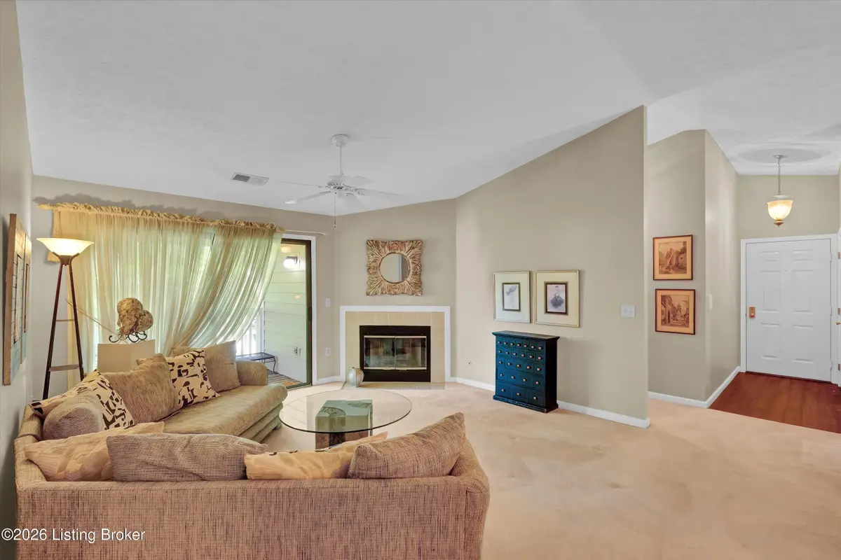 430 Ethridge Ave #206, Louisville, KY 40223 - #1
