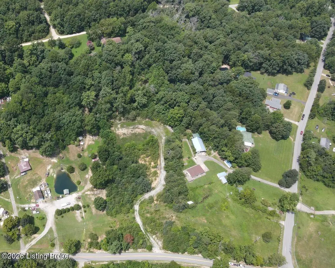 2117 W Blue Lick Rd, Shepherdsville, KY 40165 - #1