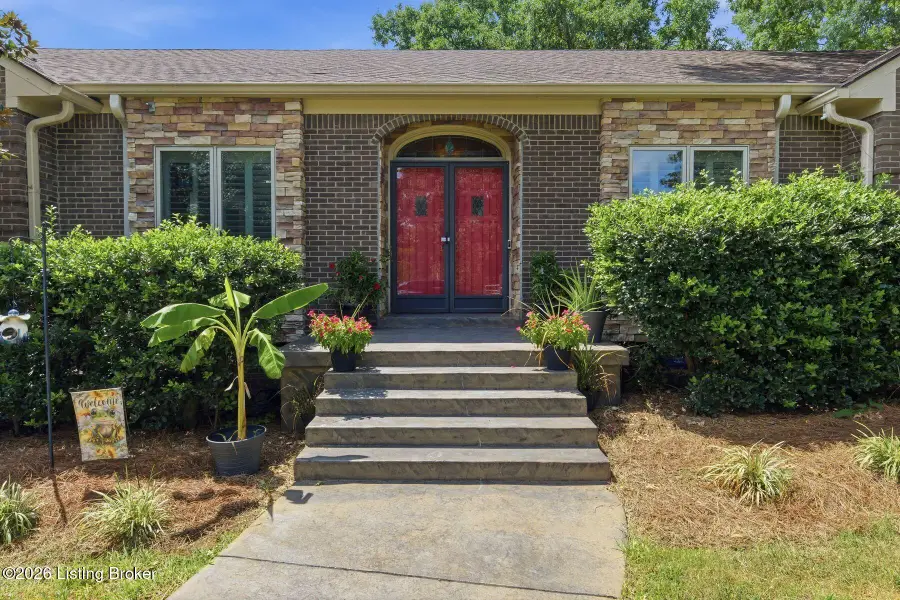 4319 Comanche Trail, Louisville, KY 40207 - #3
