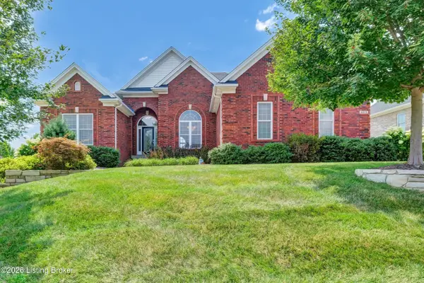 5512 Valley Park Dr, Louisville, KY 40299