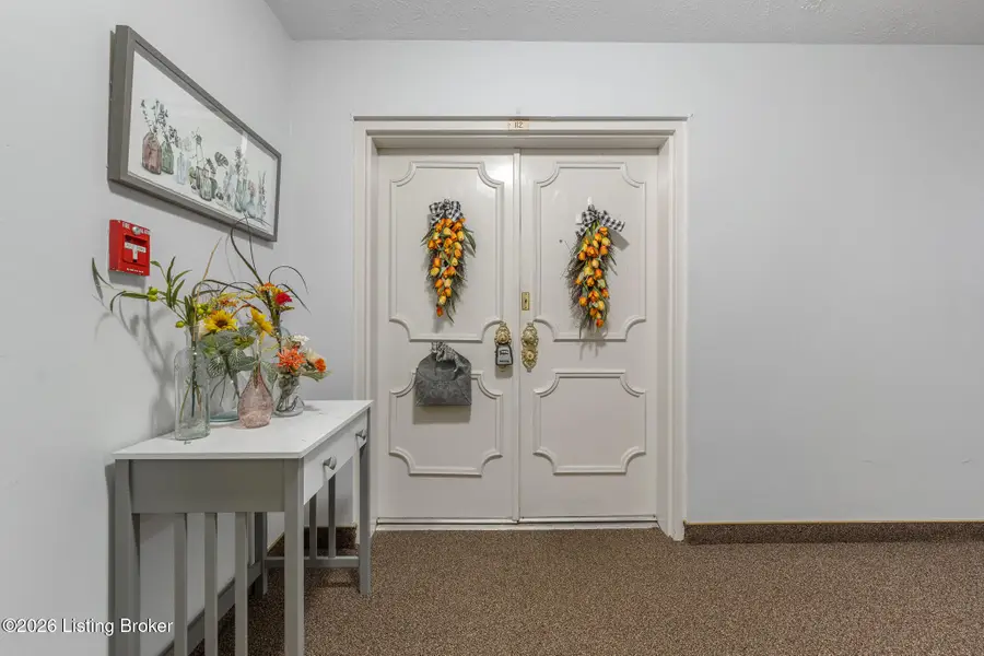 3030 Breckenridge Ln #APT 112, Louisville, KY 40220 - #2